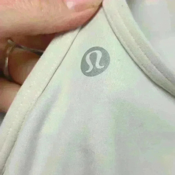 Lululemon Pale Blush Pink Y Back Shelf Bra Athletic Top - Picture 3 of 5